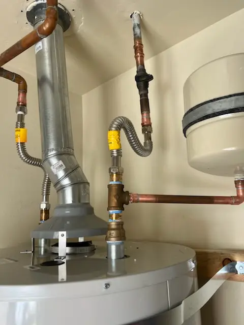Water heater installation and plumbing repair in Applegate Bend